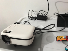 先奇XQ-13高清投影仪， 图像清晰，无拆修